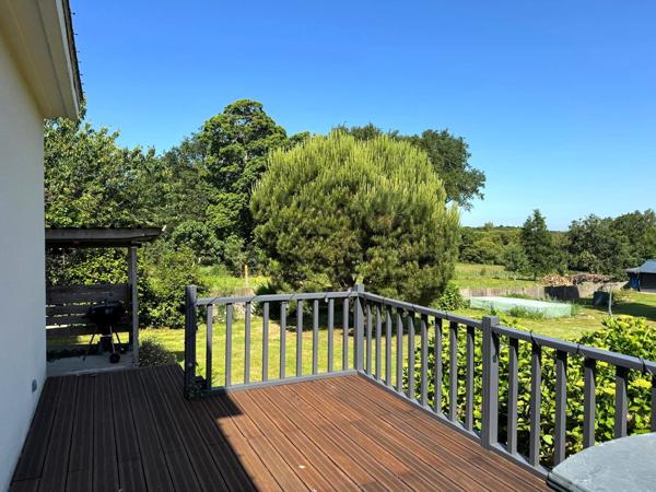 56130 CAMOEL - Maison familiale – 4 chambres dont 1 au rdc  –  garage -terrain constructible de 2 539 m²