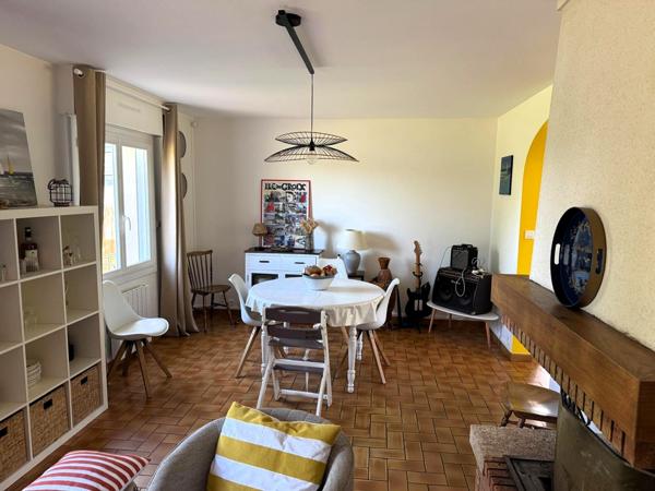 56130 CAMOEL - Maison familiale – 4 chambres dont 1 au rdc  –  garage -terrain constructible de 2 539 m²