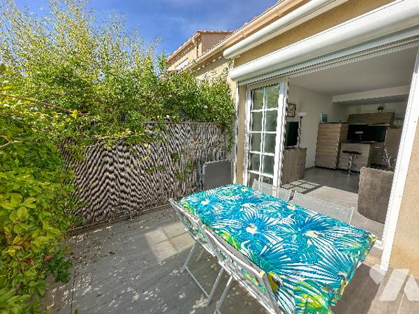 Quartier Beaucours, villa avec piscine, terrain de 1700 m², garage et dépendances,