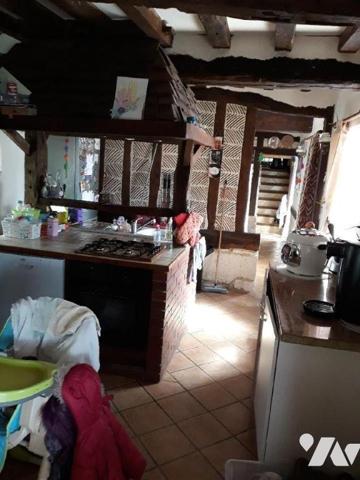 Située dans un environnement calme sur la commune de PERRIERS-LA-CAMPAGNE, cette charmante mais...