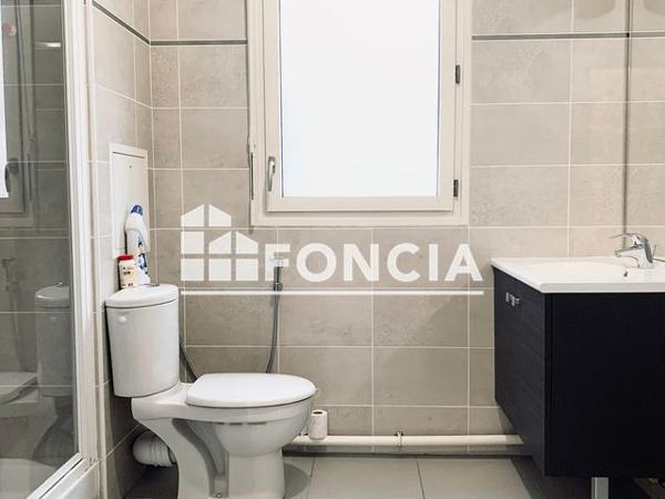 Location Appartement 2 pièces 42.11 m² - 5-7 RUE DE DINEUR Bourg La Reine 92340