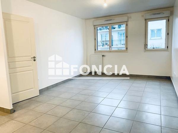 Location Appartement 2 pièces 42.11 m² - 5-7 RUE DE DINEUR Bourg La Reine 92340