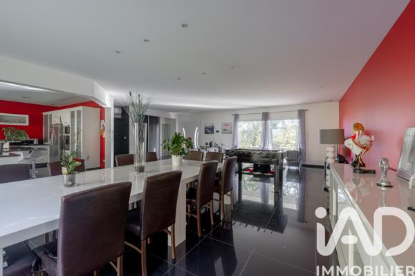 Maison à vendre 6 pièces 201 m² Chancelade