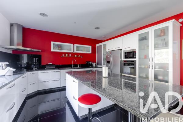 Maison à vendre 6 pièces 201 m² Chancelade