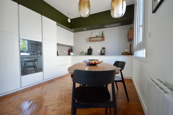 Appartement 3 pièce(s) 2 chambre(s) 77 m²