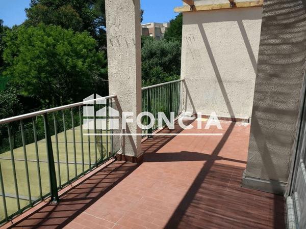 Location Appartement 4 pièces 80.7 m² - 133 AVENUE DE LA TIMONE Marseille 13010