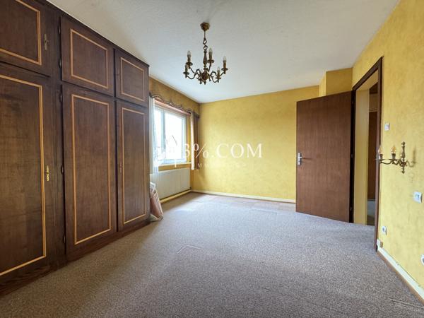 3%COM Jolie maison avec 4 chambres, véranda et jardin  Hochfelden (67270)