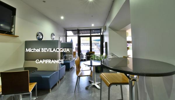 Fonds de commerce avec murs à vendre COSNE COURS SUR LOIRE (58) Bar tabac Française des jeux + 2 appartements