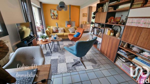 Maison traditionnelle 6 pièces de 130 m² à Les Baux-Sainte-Croix (27180)