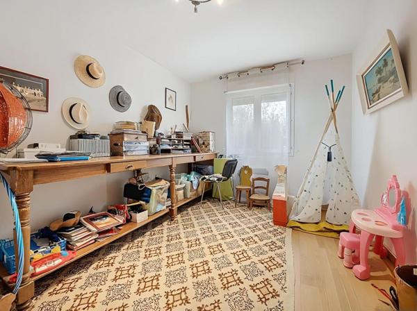 A VENDRE - La Salvetat Saint Gilles - Maison T4 de 2000 avec piscine et sous-sol