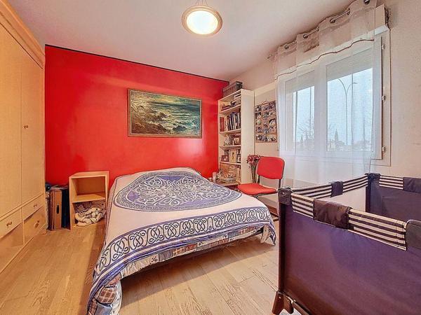 A VENDRE - La Salvetat Saint Gilles - Maison T4 de 2000 avec piscine et sous-sol