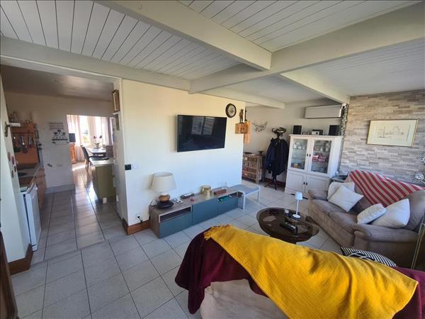 Maison à vendre |  Issoudun |  7 pièces | 137 m²