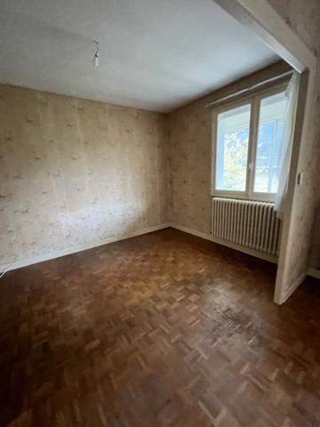 Maison à vendre |  Châteaumeillant |  4 pièces | 120 m²