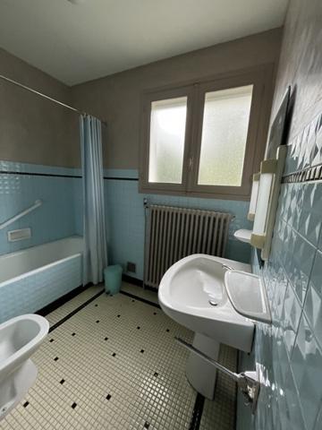 Maison à vendre |  Châteaumeillant |  4 pièces | 120 m²