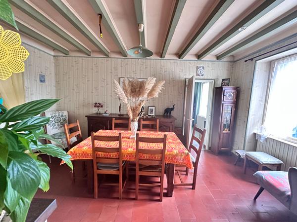 A vendre ancienne longère de 64.17 m² à rénover avec grand terrain à Lhomme (72340) Vallée du Loir