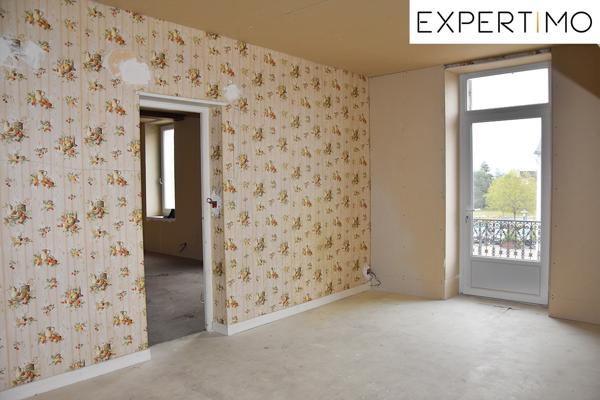 Saint-Éloy-les-Mines (63700) A Saint Eloy-les-Mines, maison de 205 m²