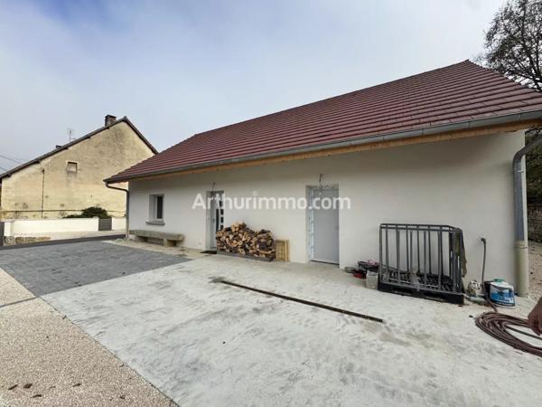 Location Maison 6 pièces 140 m2 à Nevy-sur-Seille