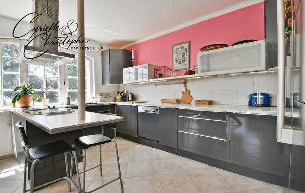 Dpt Hérault (34), à vendre à CANET, maison familiale T6 130m² avec studio indépendant, piscine, pool house sur terrain de 880m²