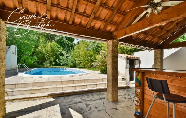 Dpt Hérault (34), à vendre à CANET, maison familiale T6 130m² avec studio indépendant, piscine, pool house sur terrain de 880m²