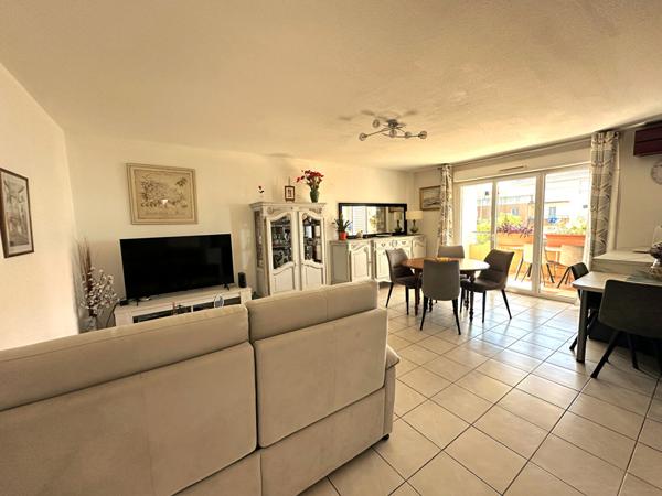 A vendre : Appartement lumineux avec Apercue mer a Saint-Raphael !