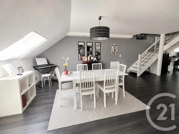 Appartement à vendre  7 pièces - 114,65 m 2   EZY SUR EURE  - 27