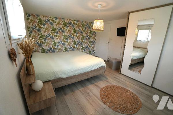 Maison trois chambres au calme avec grand terrain