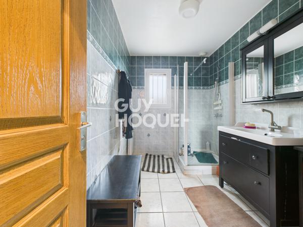 Maison plain-pied 1 hectare avec dépendances