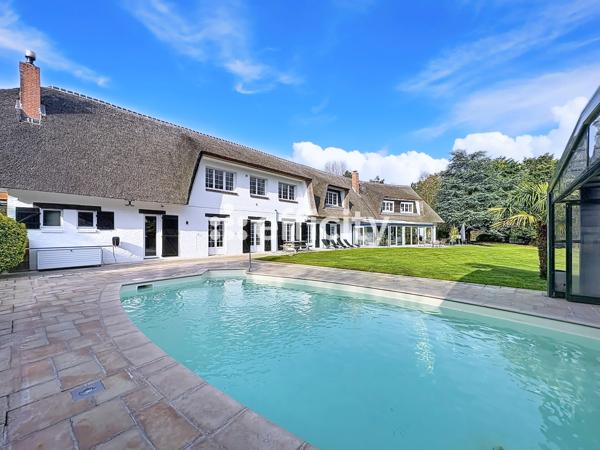 Maison
         7 pièces
        - 450 m² Bien prestige 1 140 000 € *