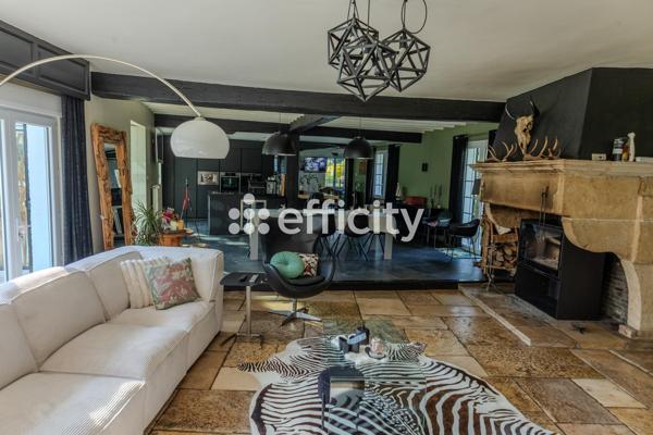 Maison
         7 pièces
        - 450 m² Bien prestige 1 140 000 € *