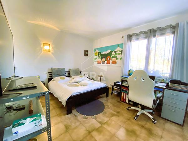 FLAYOSC Villa  234 m2 avec piscine