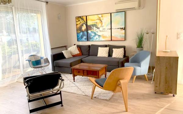 Maison à vendre    10 pièces •  La Seyne-sur-Mer