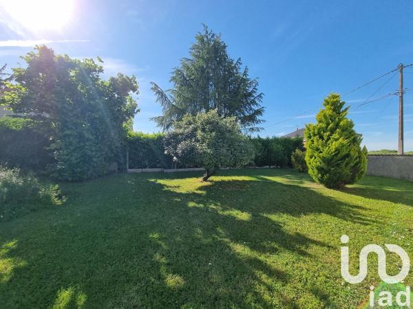 Maison rustique 4 pièces de 142 m² à Maillé (86190)