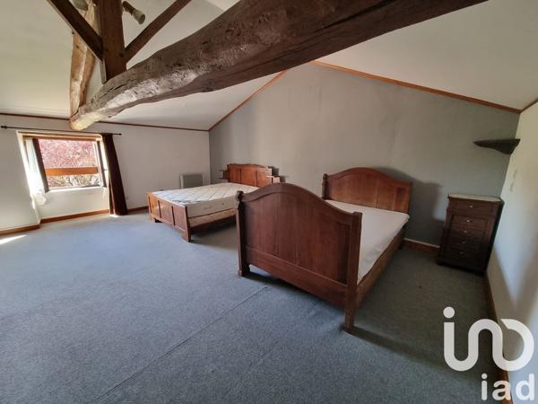 Maison rustique 4 pièces de 142 m² à Maillé (86190)