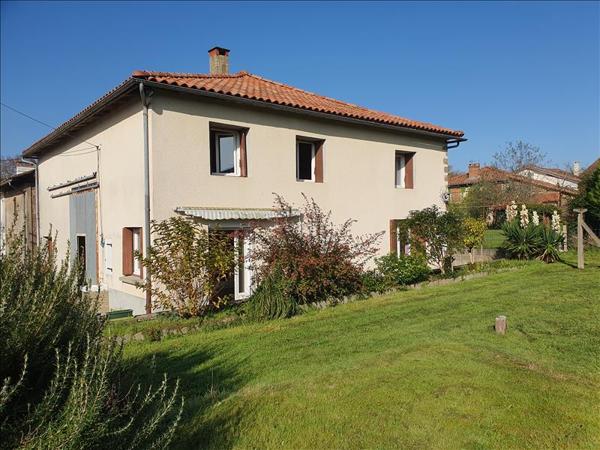 Maison à vendre |  Chassenon |  4 pièces | 84 m²