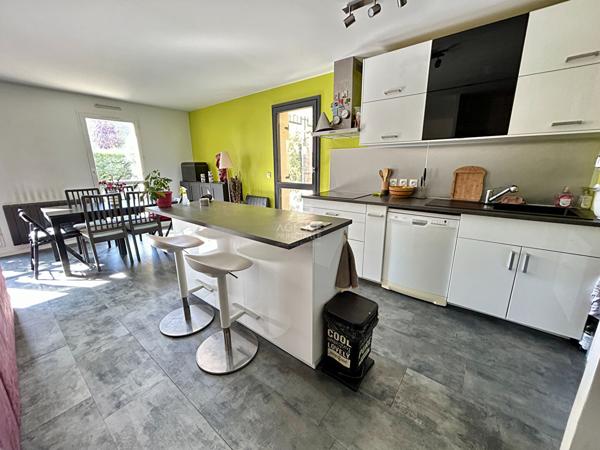 Duplex Carrières Sous Poissy 3 pièces 66 m2 avec jardin 239 000 € **  - Référence  9350