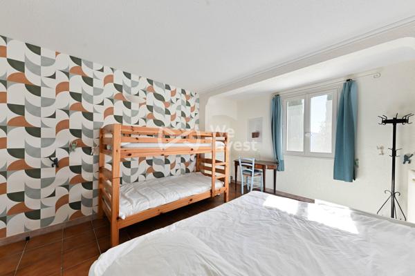 Villa d'exception avec vue panoramique, piscine et jardin de 3 000 m²