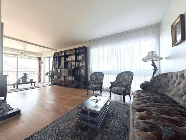 Appartement 4 pièces à vendre à Fontenay-le-Fleury - Calme et Confort