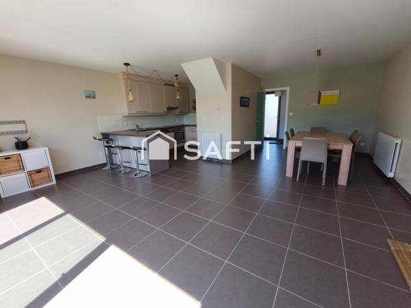 maison semi mitoyenne 3 chambres jardin parking