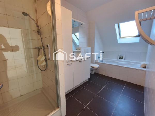 maison semi mitoyenne 3 chambres jardin parking