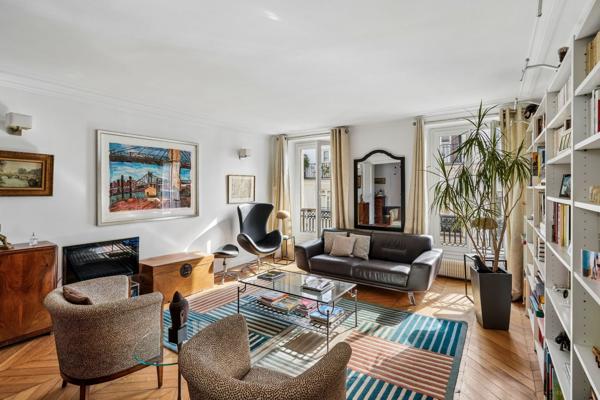 Vente Appartement de luxe Paris 8 5 Pièces 110.36 m²