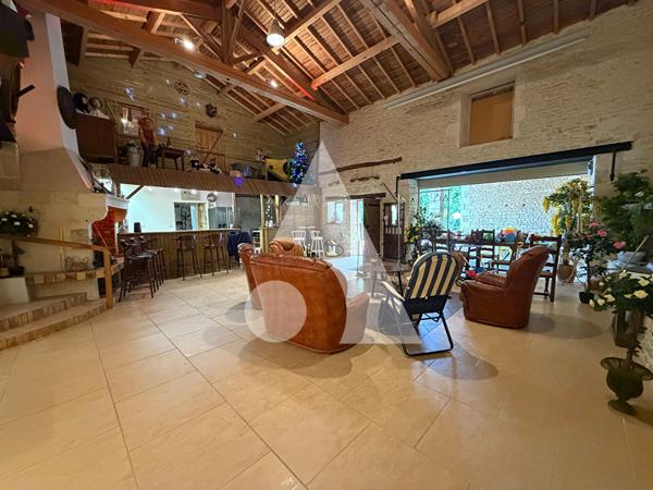 Maison 11 pièces 443 m2