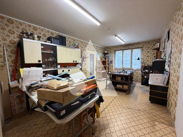Maison 11 pièces 443 m2