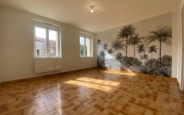 Maison à louer    4 pièces •  Cheminon