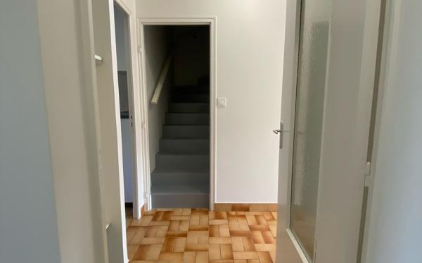 Maison à louer    4 pièces •  Cheminon