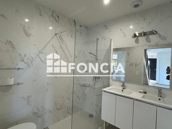 Location Maison 5 pièces 114.3 m² - 112 RUE DE LA DOLE Segny 01170