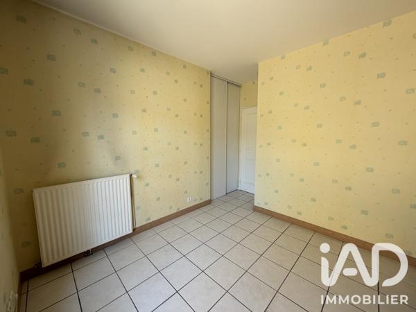 Appartement à vendre 3 pièces 62 m² Saint-Fargeau-Ponthierry