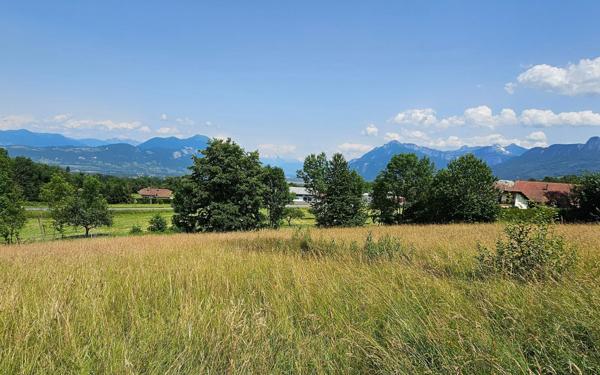 Terrain à vendre    Etaux