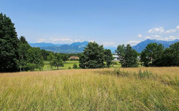 Terrain à vendre    Etaux