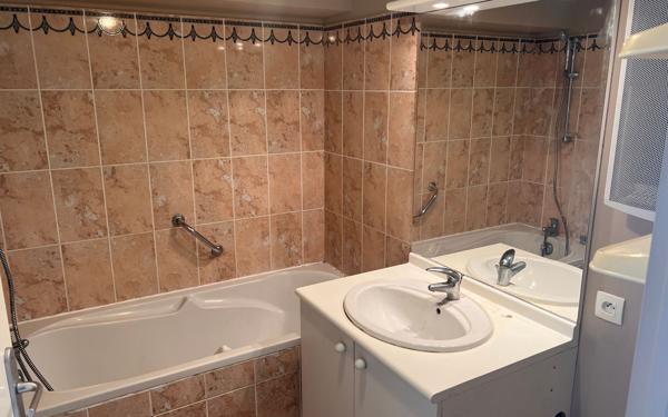 Appartement à vendre    3 pièces • 75,13 m2 Le Havre