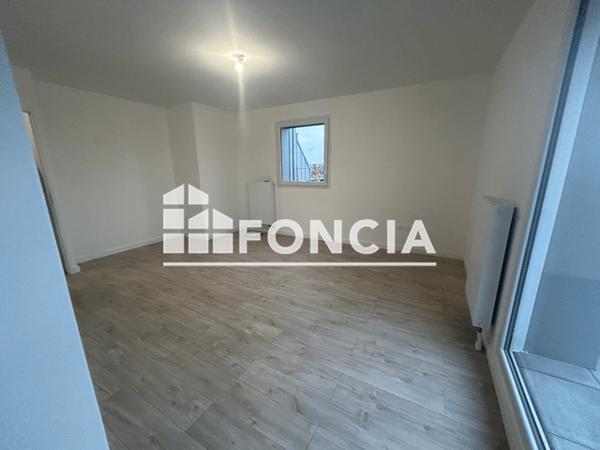Location Appartement 3 pièces 59.43 m² - 52 RUE SAINT-HONORE Amiens 80000